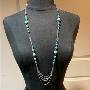 Chic Silver and Turquoise Beaded Necklace